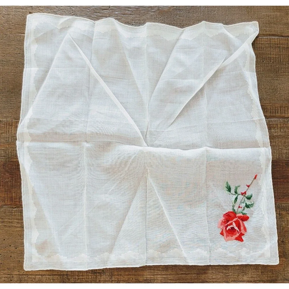 VTG White Handkerchief Embroidered Long Stemmed Red & Pink Rose - Picture 3 of 4